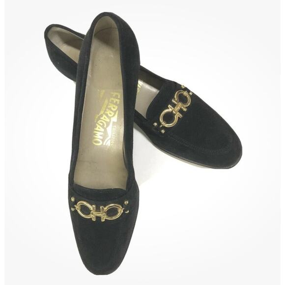 Salvatore Ferragamo Shoes - Salvatore Ferragamo Black Suede & Patent Leather Heeled Pump 7 AAA EUC Vintage